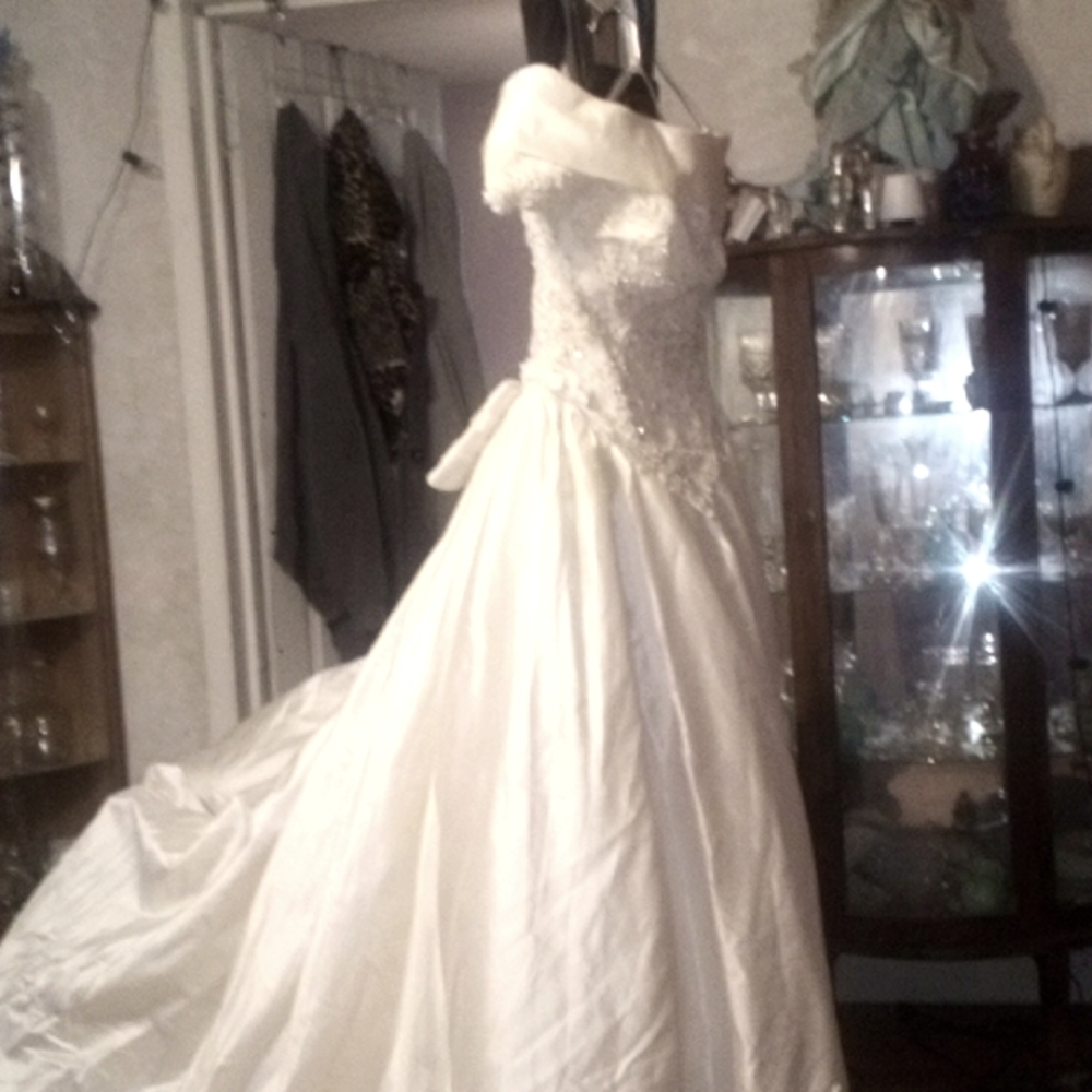 Ashlee love size 10 pure hand woven silk wedding dress
